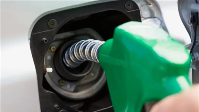 Gas pump (illustration)