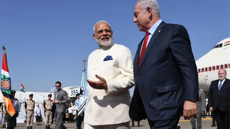 Биньямин Нетаньяху и Нарендра Моди