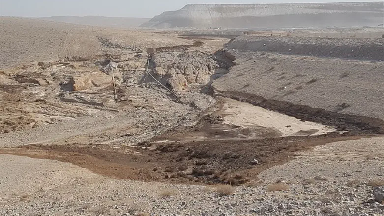 Previous spill at Nachal Eshelim