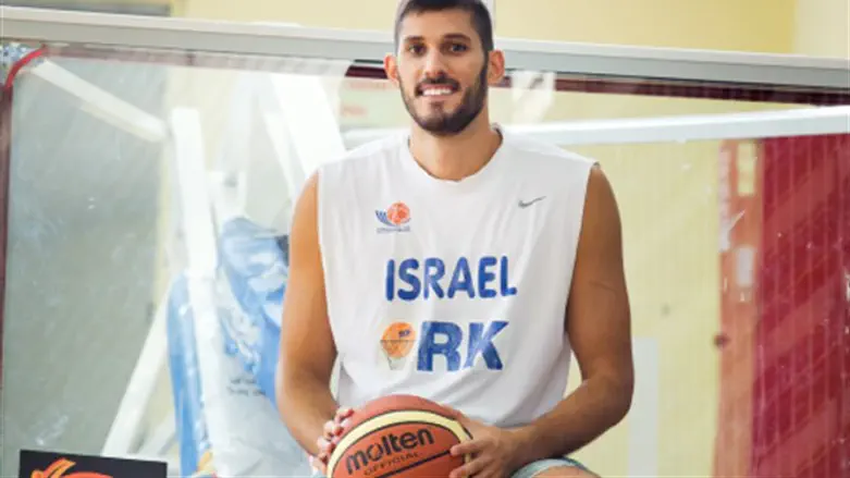 Omri Casspi