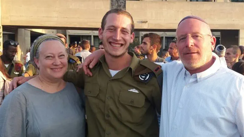 Давид Головенчич (ז"ל) с родителями