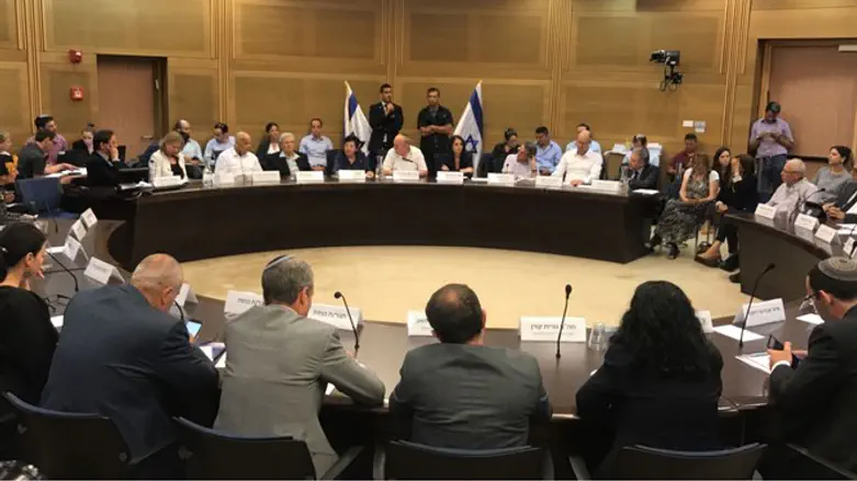 Special meeting at Law Committee