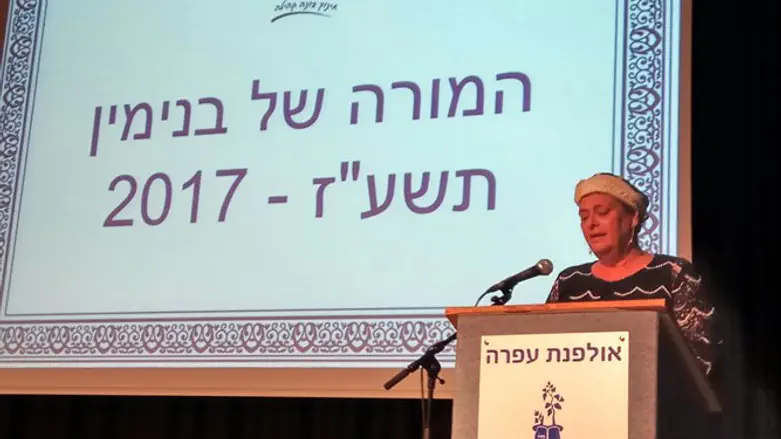 המורה של בנימין, חיה לוי מנהלת מחלקת חינוך במועצת בנימין