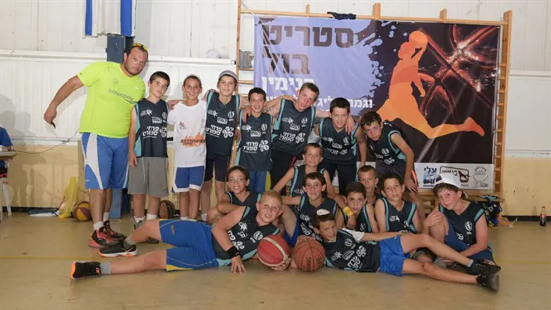 סטריטבול בנימין