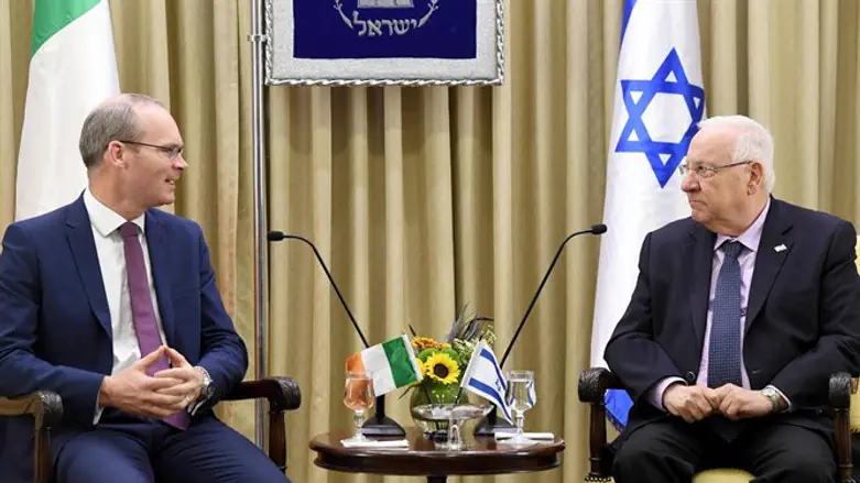 Israeli President Reuven Rivlin with Irish Foreign Minister Simon Coveney