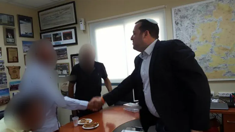 נלחמים בתאונות