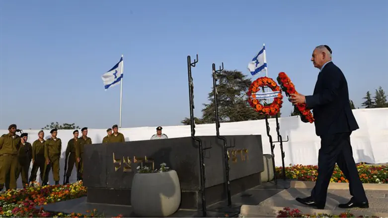 נתניהו באזכרה הממלכתית להרצל