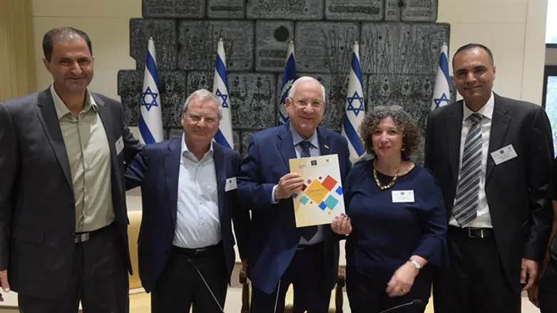המפגש בבית הנשיא