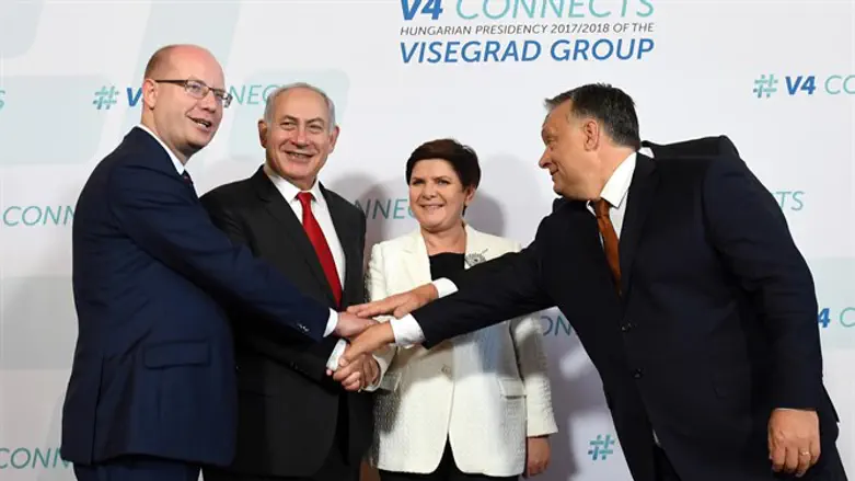 נתניהו עם ראשי מדינות וישגרד