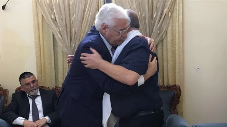 Дэвид Фридман встретился с родителями погибших бойцов МАГАВ