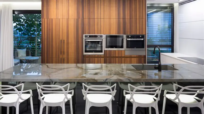 חלל גדול במיוחד