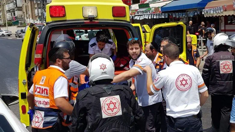 אירוע הדקירה בפתח תקווה