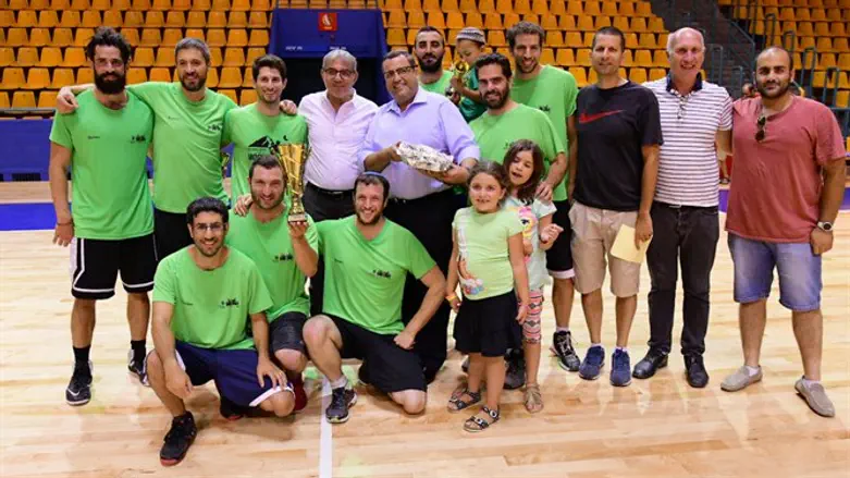 קבוצת ניצנים, זוכת ליגת בתי הכנסת בירושלים