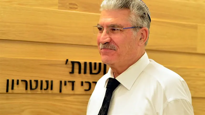 עו"ד עדו דיבון