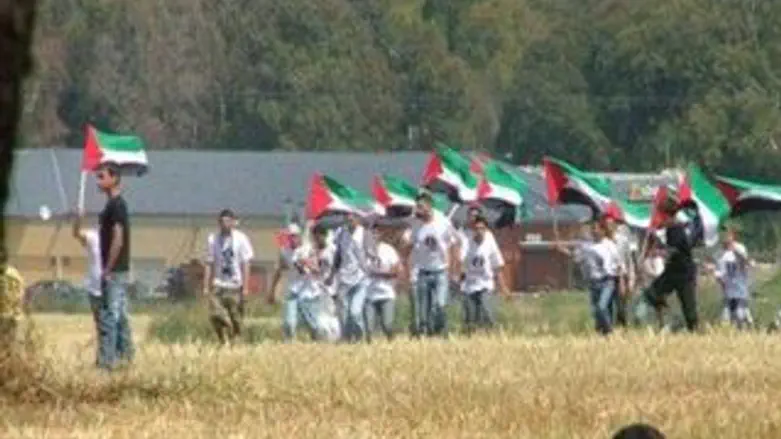 קבוצה מתוך הפורעים