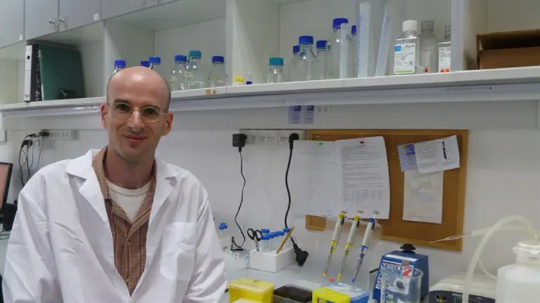 Dr. Gabi Gerlitz of Ariel University