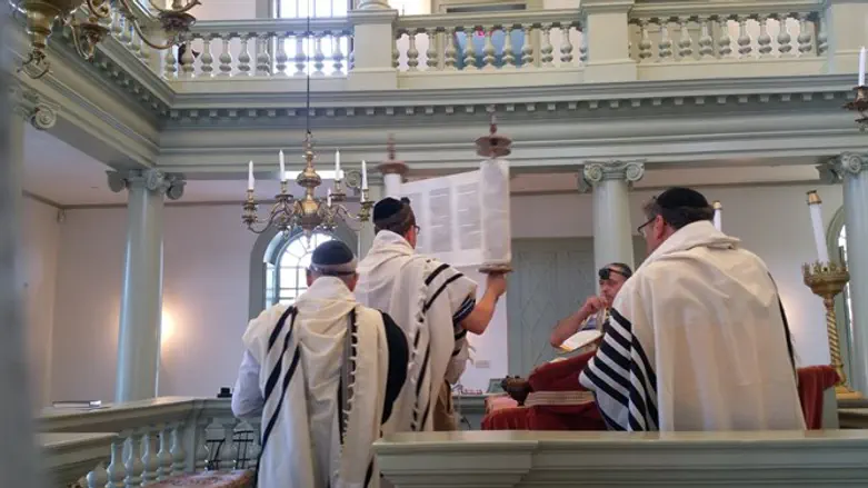 בית הכנסת טורו בניופורט