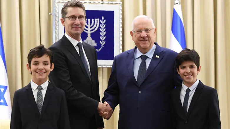 נשיא המדינה ושגריר אוסטרליה הנכנס