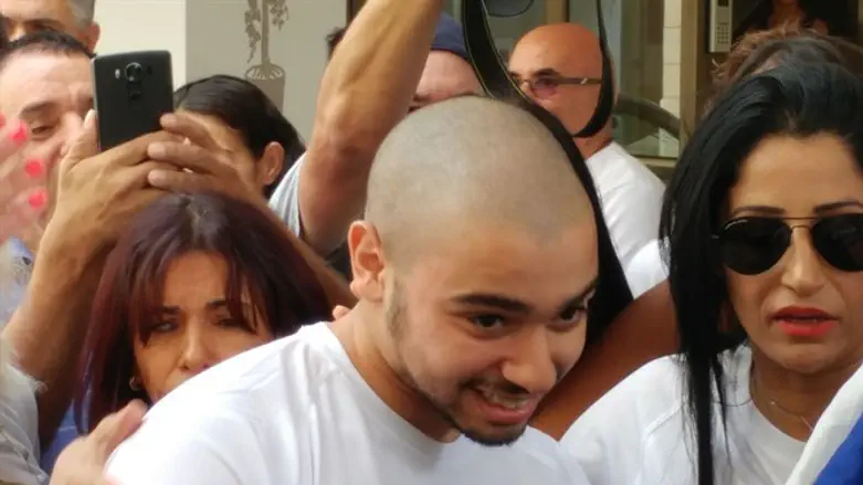 Elor Azariah enters jail