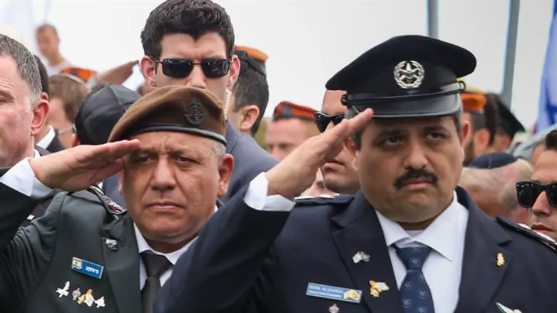 Гади Айзенкот и Рони Альшейх