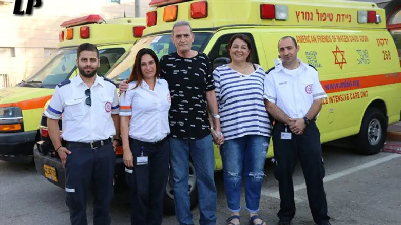 אברהם ששון ומשפחתו