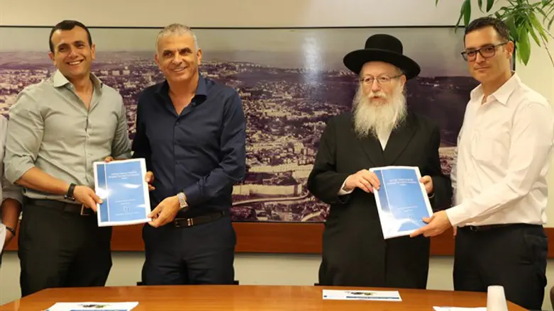 הגשת המלצות הוועדה