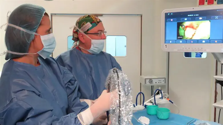 ניתוח חדשני לטיפול בבעיות תעלת השמע