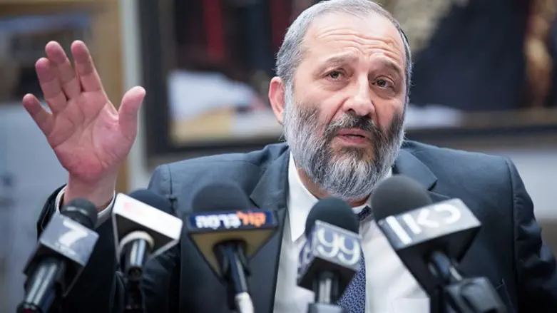 אריה דרעי