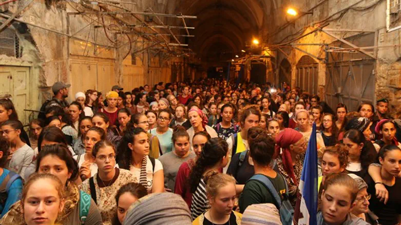 סיבוב השערים. אמש