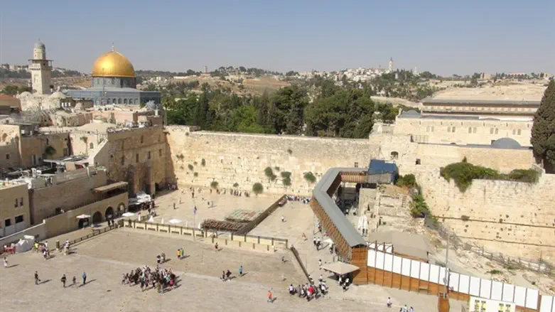 Западная Стена и Храмовая гора. Иллюстрация