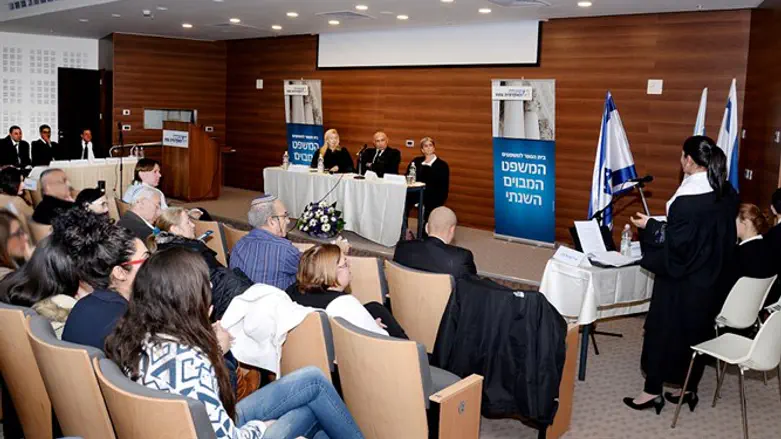 משפט מבויים במכללת צפת