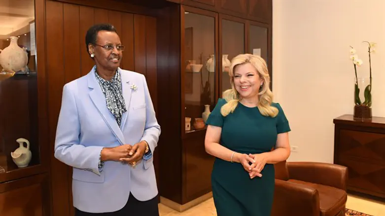 Sara Netanyahu and Janet Museveni