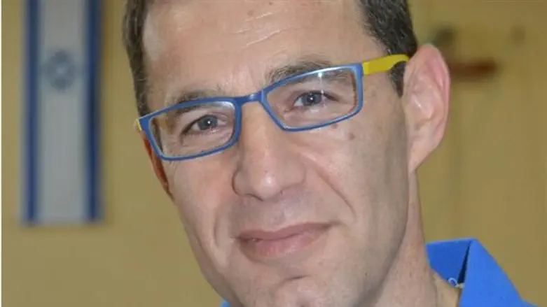 נבחר לקדנציה שניה. עציון