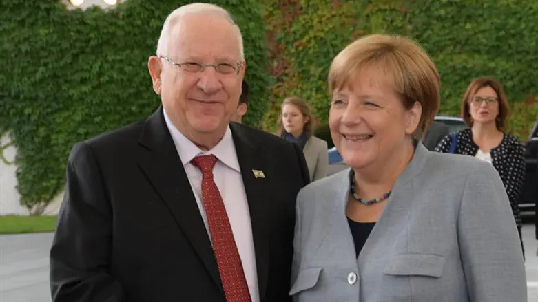 Reuven Rivlin and Angela Merkel