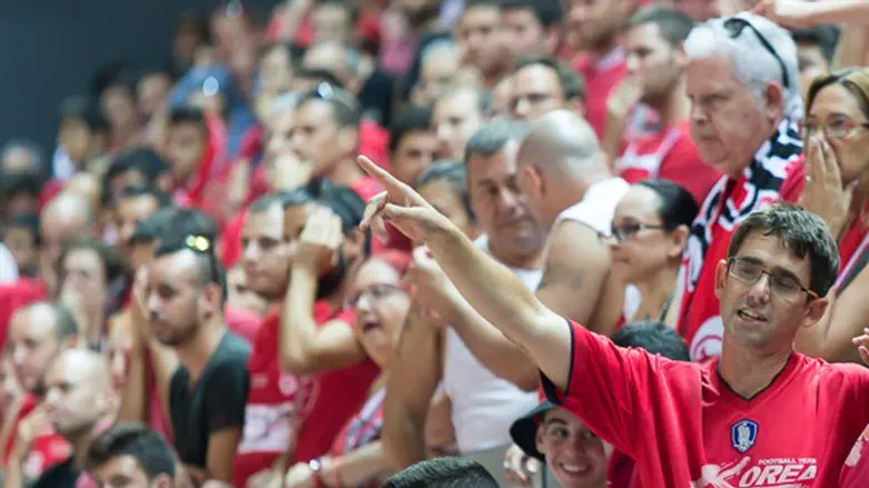 אוהדי הפועל ת"א (ארכיון)