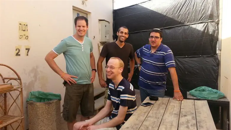 בוגרי הסדר בבסיס מודיעין בצפון