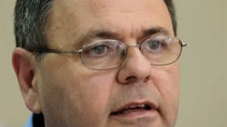 להתפכח ולהשיב מלחמה. דיין