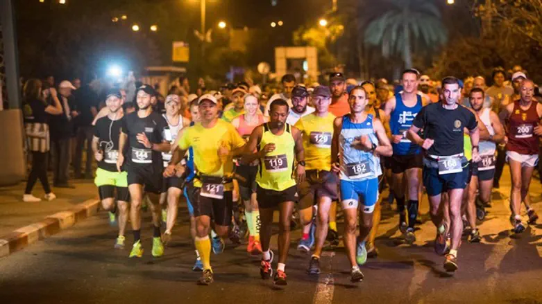 runners at Bible Marathon