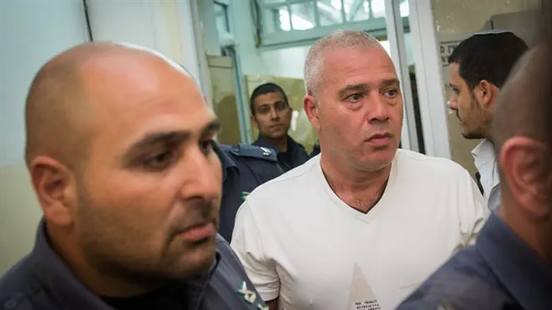 איציק בר מוחא בבית משפט. ארכיון