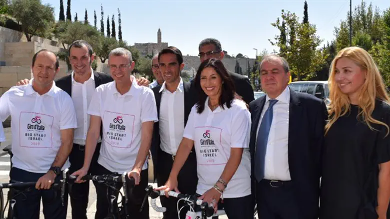 רגב, לוין וניר ברקת עם ראשי הג'ירו ד'איטליה