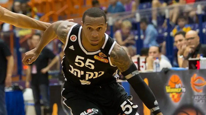 ג'רלס. עוזב את הבירה