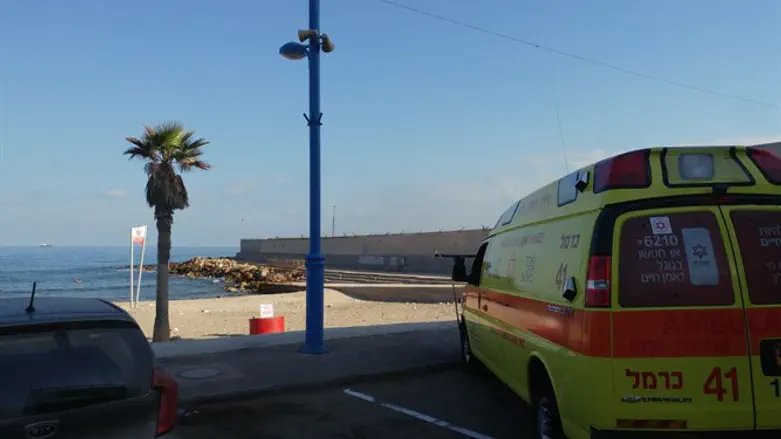 Drowning at Haifa's Bat Galim beach