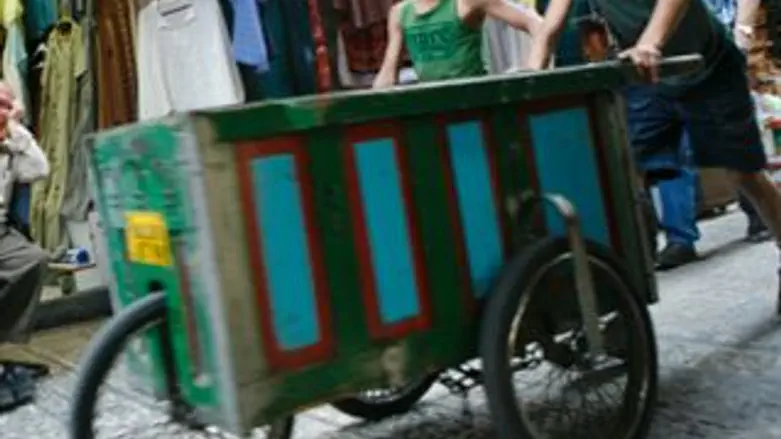 גם ילדים ישלמו...