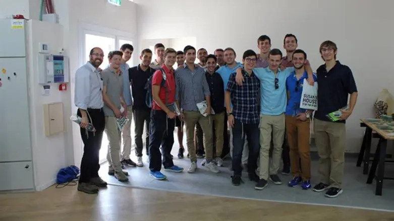 חנוכת הבית בגבעת שאול