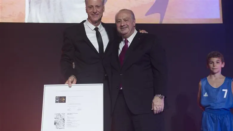 מיקי ברקוביץ' נכנס להיכל התהילה