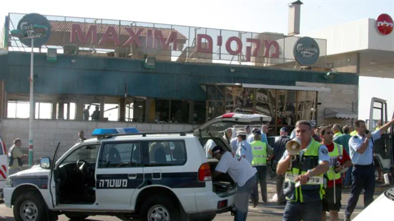 Maxim restaurant bombing