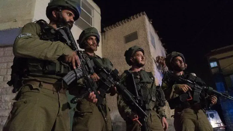 IDF forces at Joshua's Tomb
