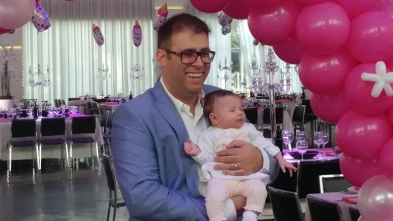 Орен Хазан с дочерью