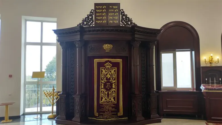 הצצה קברו של אדמו"ר הזקן