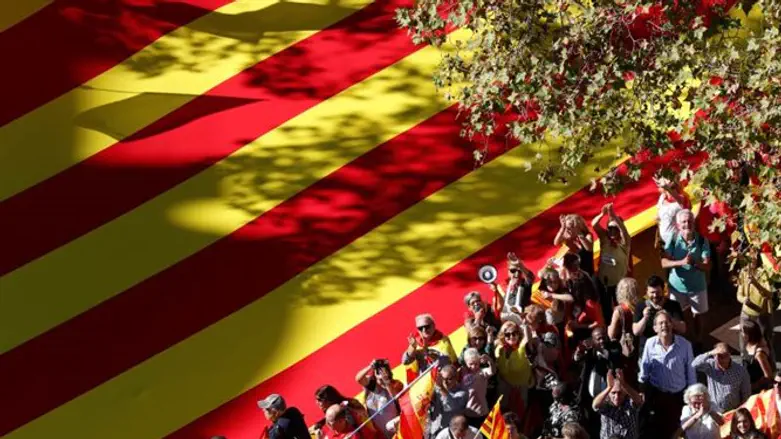 תומכים בעצמאות. הפגנה בברצלונה